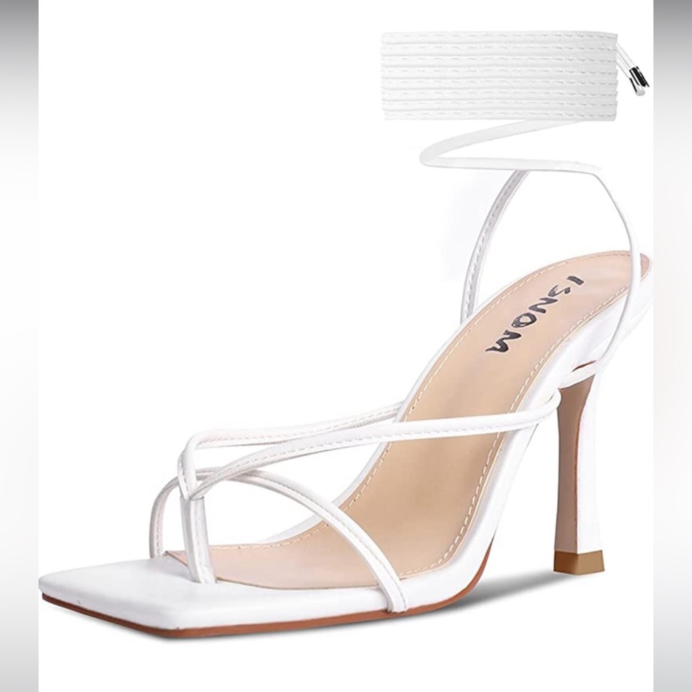 Isnom Square Toe Lace Up Heels